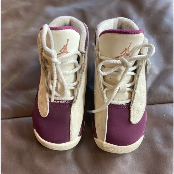 Air Jordan 13 Retro GT
'Bordeaux shoes in Size 8C - Picture 2 of 11